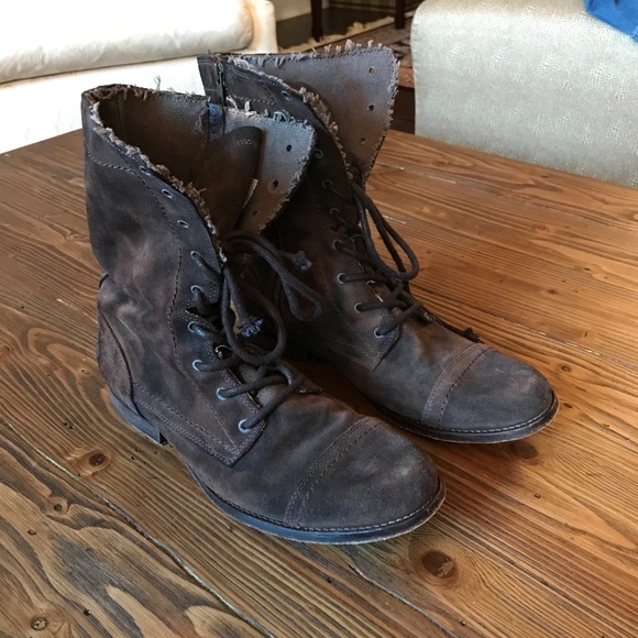 Rogue Distressed Suede Boots - Picture 2 of 5